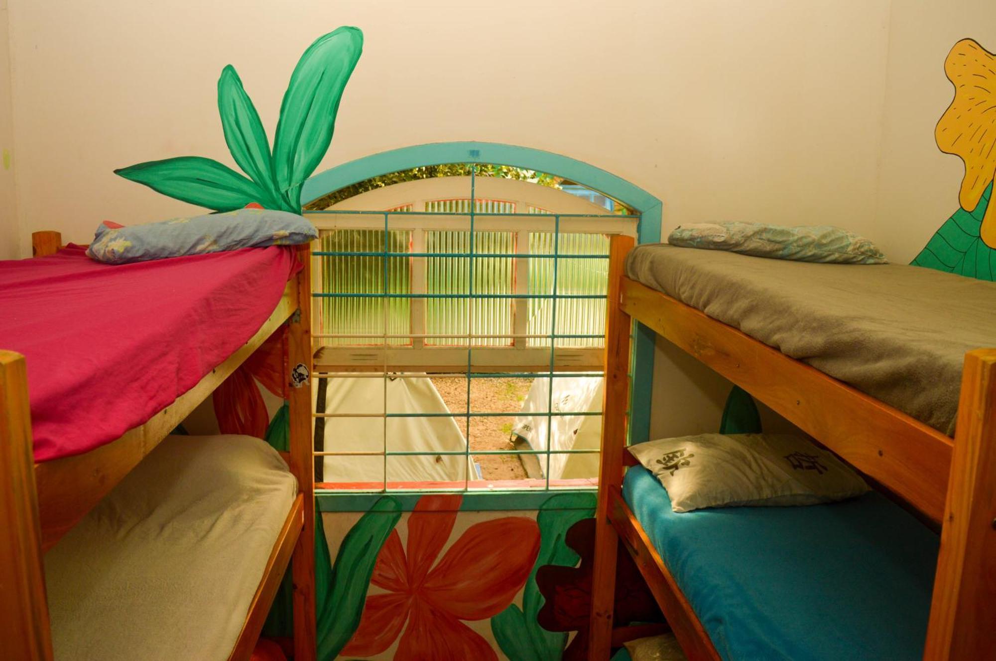 אובטובה Hostel Tropico De Capricornio - Itagua חדר תמונה